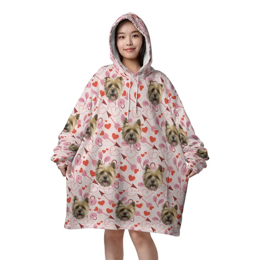 Mockup Blanket Hoodie_Front_pinkheart
